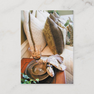 Cama - y - tarjeta de visita del desayuno