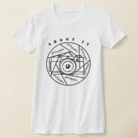 cámara fotográfica camiseta en blanco y negro