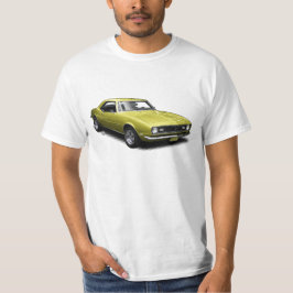 Camaro amarillo en la camiseta blanca
