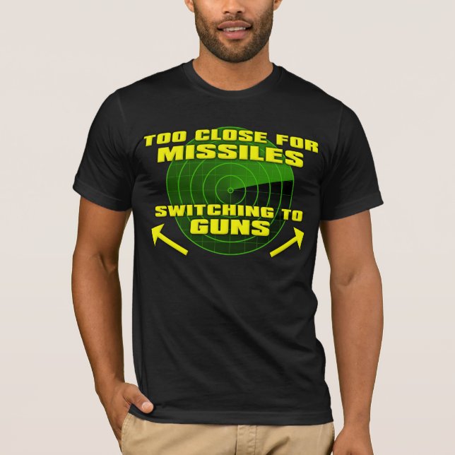Cambiar a Camiseta Divertida de Armas (Anverso)