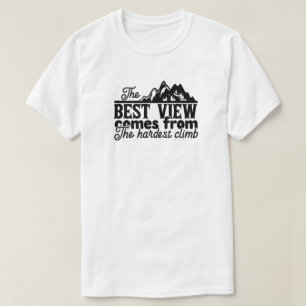 Caminando en camiseta
