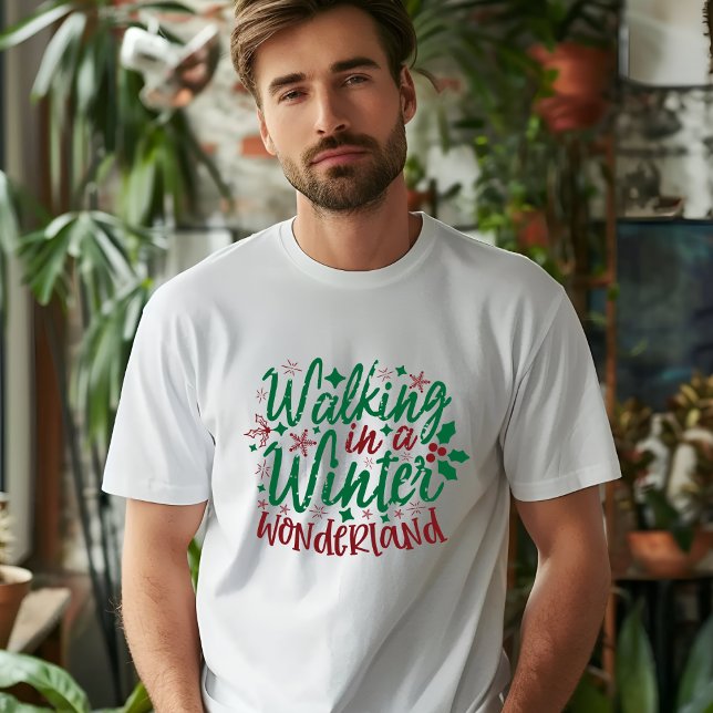 Caminar en una maravillosa camiseta invernal (Subido por el creador)
