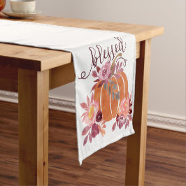 Camino De Mesa Corto Bendita - Calabaza de otoño con flores rosas