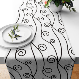 Camino De Mesa Corto Black and White Swirls