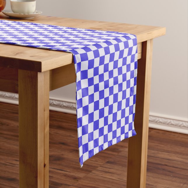 Camino De Mesa Corto Blueberry cream checkered pattern (In Situ)