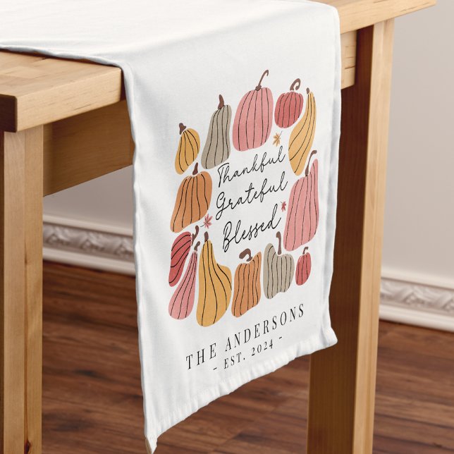 Camino De Mesa Corto Calabaza de otoño personalizada (Subido por el creador)