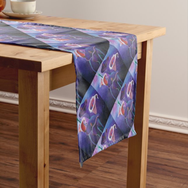 Camino De Mesa Corto Callas Púrpura Lilac Y Arte Púrpura (In Situ)