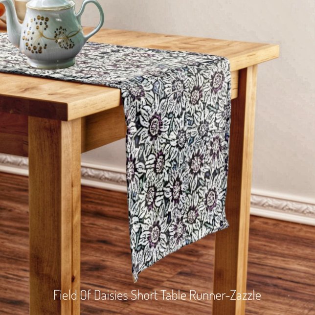 Camino De Mesa Corto Campo De Daisies (Subido por el creador)