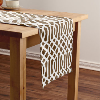 Camino De Mesa Corto Chocolate Brown Trellis