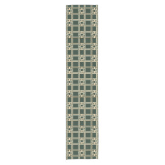 Camino De Mesa Corto Classic Forest Green Greek Key Pattern