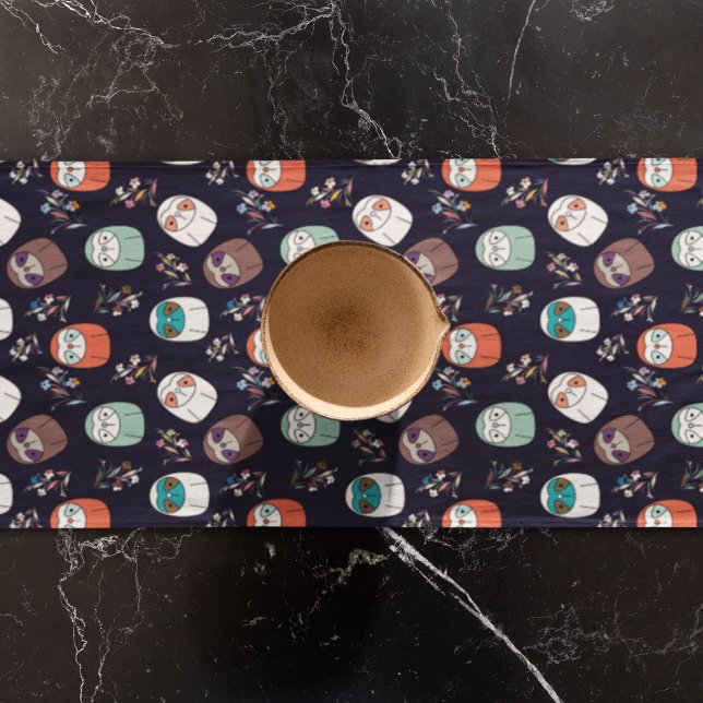 Camino De Mesa Corto Dark Sloth (table runner)