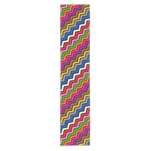 Camino De Mesa Corto Diseño negro de zigzag Chevron multicolor