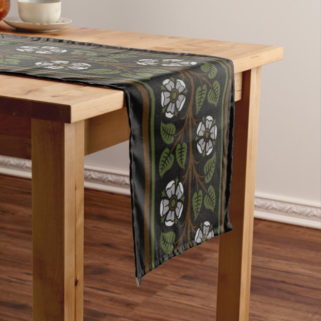 Camino De Mesa Corto Ejecutor de tabla de Rosas plateados (In Situ)