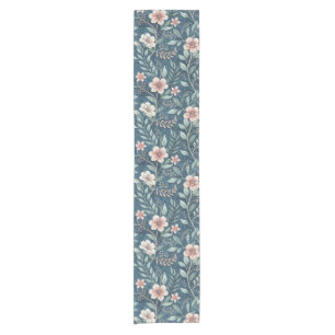 Camino De Mesa Corto Elegante patrón floral con flores rosadas y crema