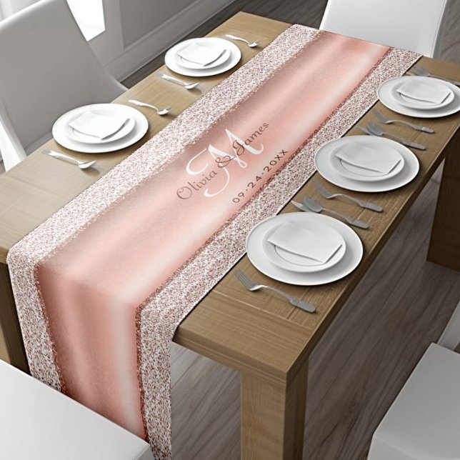 Camino De Mesa Corto Elegante Rosa Damask Monograma dorado Boda (Subido por el creador)