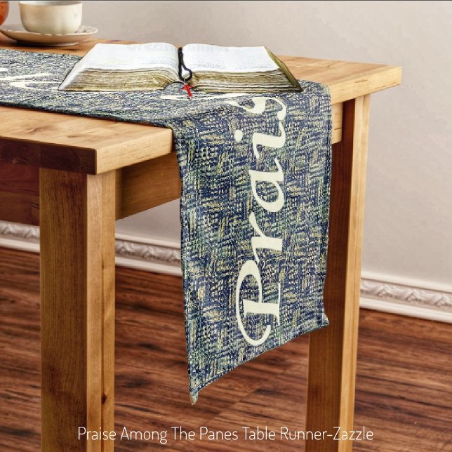 Camino De Mesa Corto Elogios entre los panes (Subido por el creador)