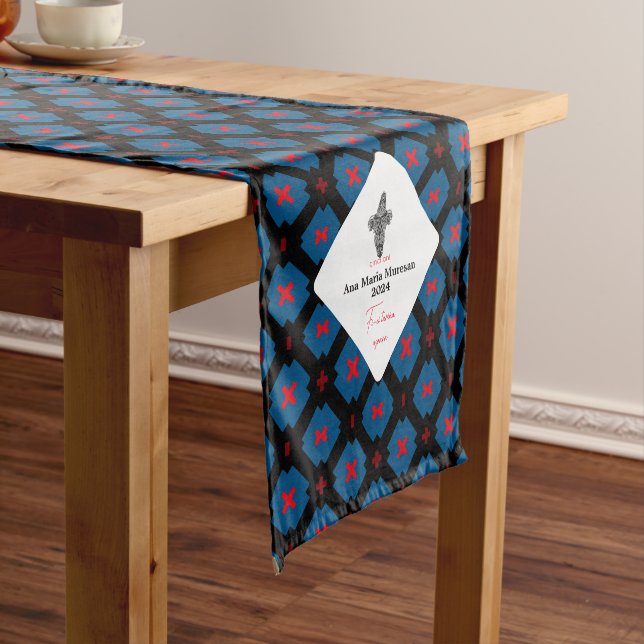 Camino De Mesa Corto Fata de masa pentru parastas (In Situ)