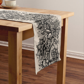 Camino De Mesa Corto Faux Black Lace Tablecloth