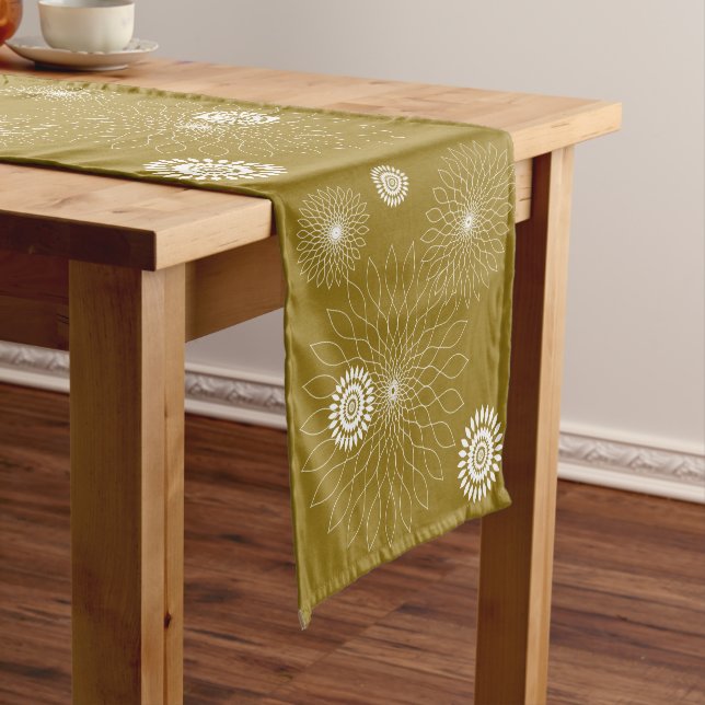 Camino De Mesa Corto Geometric Flower〜カーキ〜 (In Situ)