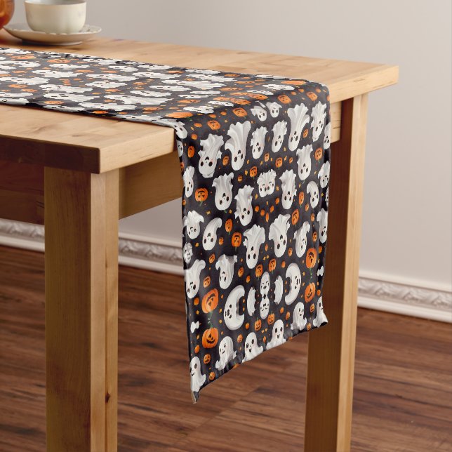 Camino De Mesa Corto Halloween Ghost and Pumpkin Table Runner (In Situ)