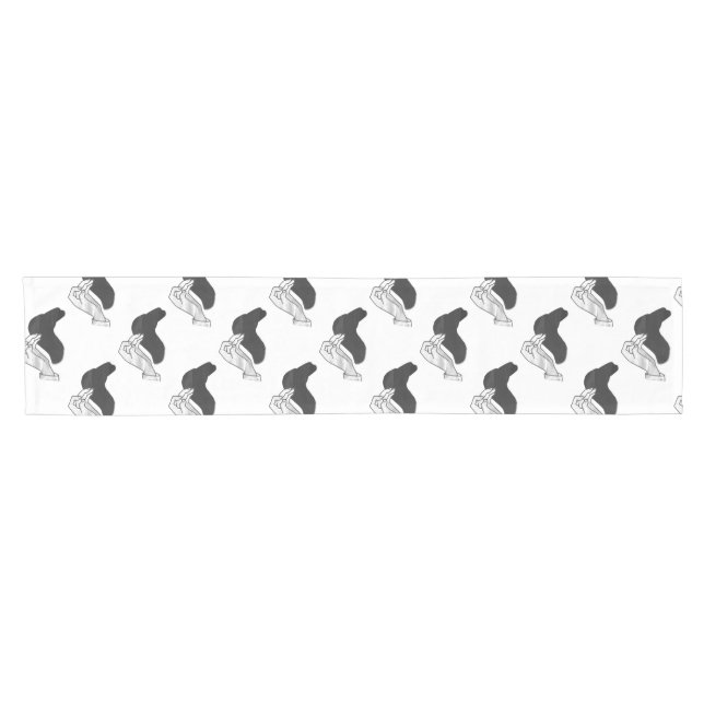 Camino De Mesa Corto Hand Silhouette Camel (Horizontal)