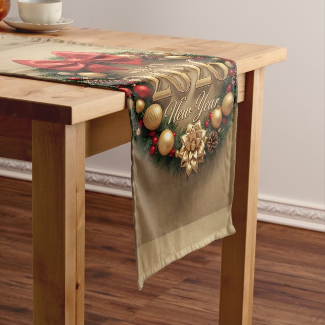 Camino De Mesa Corto happy new year 2026 festive wreath runner (In Situ)