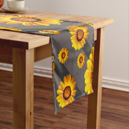 Camino De Mesa Corto Hermosas flores amarillas sobre rayas grises y neg