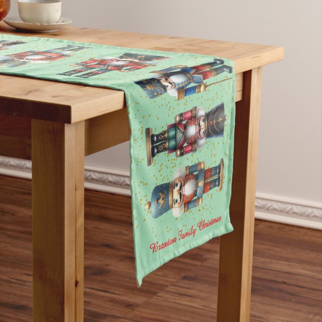 Camino De Mesa Corto Navidades Nutcracker Short Table Runner (In Situ)