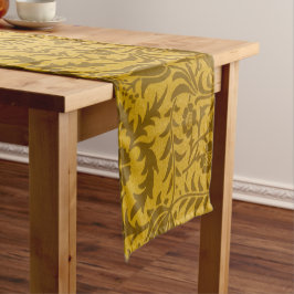 Camino De Mesa Corto Ornate gold floral pattern with symmetrical