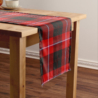 Camino De Mesa Corto Tartan Plaid Festivo Rojo y Negro