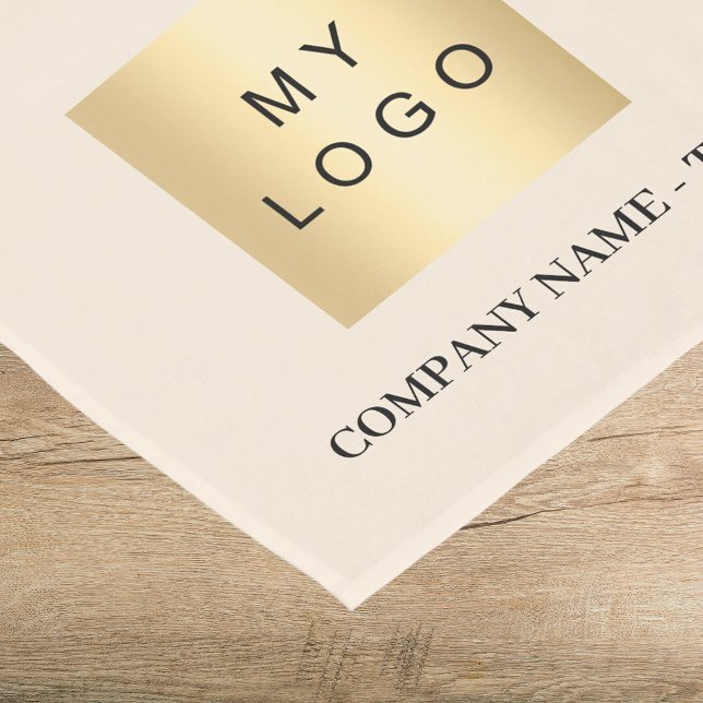 Camino De Mesa Corto Texto del logo comercial de Beige (Subido por el creador)