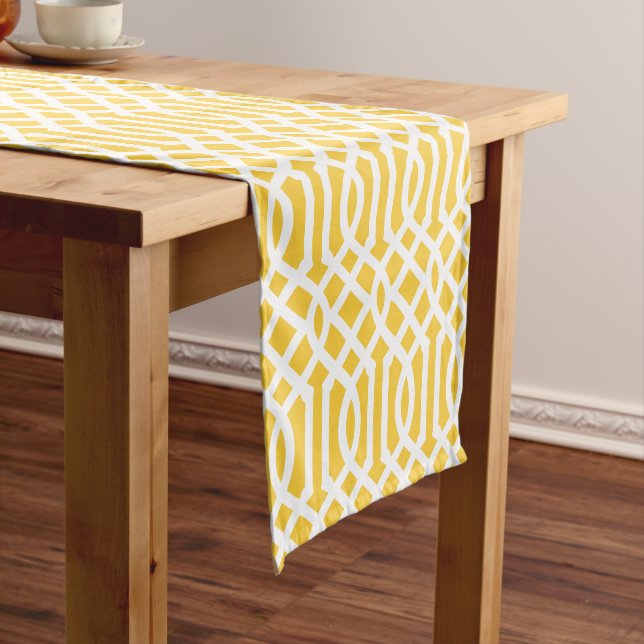 Camino De Mesa Corto Trellis amarillo (In Situ)