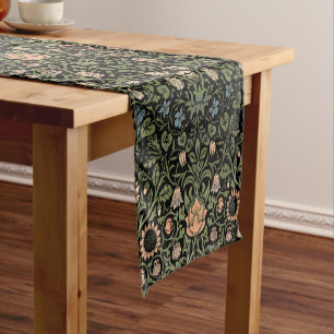 Camino De Mesa Corto William Morris Vintage Violet & Columbine Pattern
