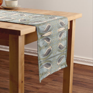 Camino De Mesa Largo Cigüeñas de Art Nouveau para bebé