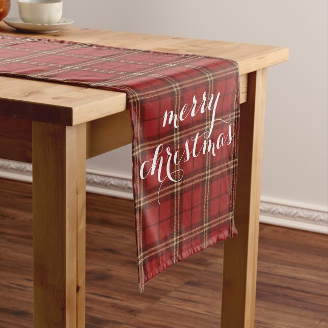 Camino De Mesa Largo Classic Plaid Merry Christmas Festive Table Runner (In Situ)