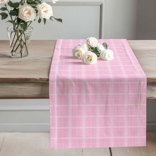 Camino De Mesa Largo Configuración de la mesa de comedor moderna de Rub (Blush Pink Tartan Runner Modern Dining Table Setup)
