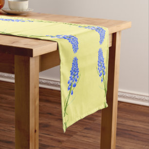 Camino De Mesa Largo Earthy Spring on a Table Runner (M)