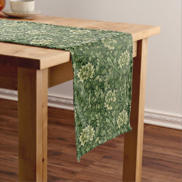 Camino De Mesa Largo Elegancia eterna de una granja verde francesa