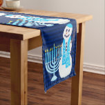 Camino De Mesa Largo Hanukkah, Judía Snowman Y Azul Menorah<br><div class="desc">Un fondo de rayas azules oscuras despide a este hombre de nieve y a Menorah para un personalizado de una especie de corredor de mesa Hanukkah. ¡Personalízalo ahora! Podrá sentarse en la mesa del fiesta o disfrutar del bufé para la cena familiar durante la temporada de la Fiesta de las...</div>
