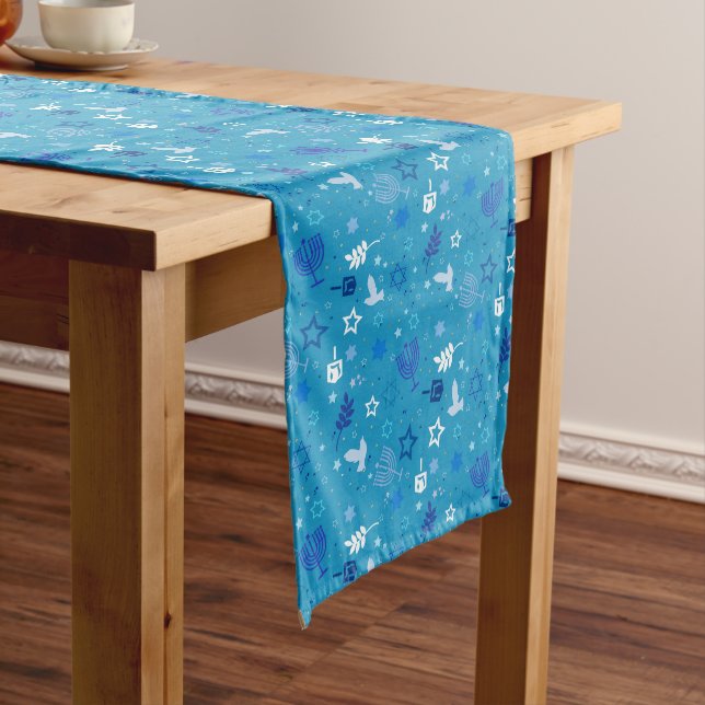 Camino De Mesa Largo Hanukkah Stars Table Runner (In Situ)