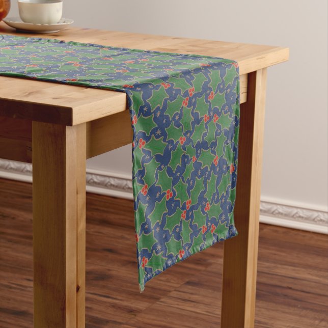 Camino De Mesa Largo Navidades Holly Short Table Runner (In Situ)