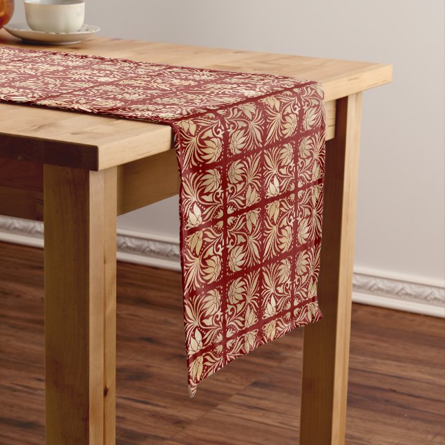 Camino De Mesa Largo Red Luxe Table Runner (In Situ)
