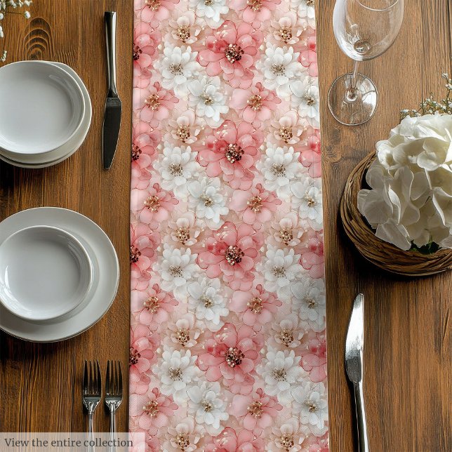 Camino De Mesa Mediano Ethereal blush and gold floral table centerpiece (Ethereal blush and gold floral table centerpiece Medium Table Runner)