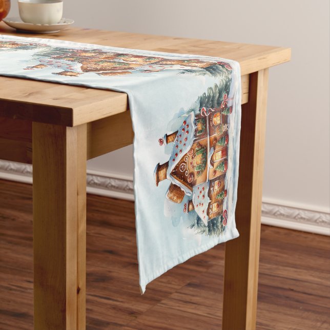 Camino De Mesa Mediano Gingerbread House Navidades Holiday Table Runner (In Situ)