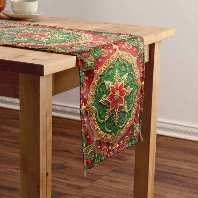 Camino De Mesa Mediano Red Green Decorative Holiday Table Runner (In Situ)