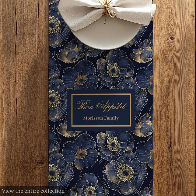 Camino De Mesa Mediano Trendy Elegant Navy and Gold Floral Table Setting (Trendy Elegant Navy and Gold Floral Table Setting)
