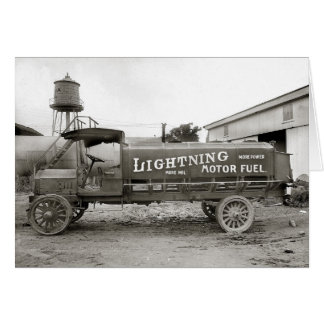 Camión de combustible de motor Lightning, 1920