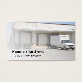 camión por muelle de descarga