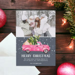 Camión rojo rosa vintage árbol de Navidad foto azu<br><div class="desc">Feliz Navidad! Vintage camioneta roja color agua ilustracion y verde árbol de Navidad con nieve blanca en azul marino oscuro,  añada 1 foto. Tarjeta perfecta para invierno y vacaciones.</div>