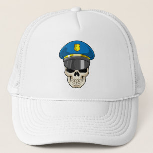 Camionero Calavera como oficial de policía con gorra de poli